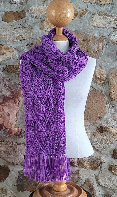 Cabled Hearts Scarf