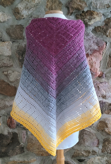 Opposing Lines Shawl