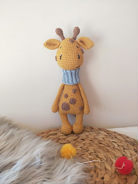 Luis the Giraffe