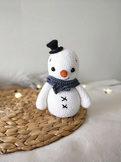 Lennie the little snowman