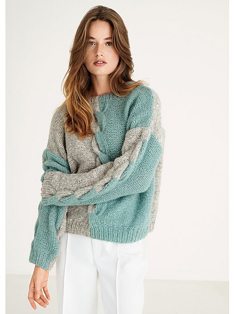 # 21 Pulli glatt links mit Zopfmitten