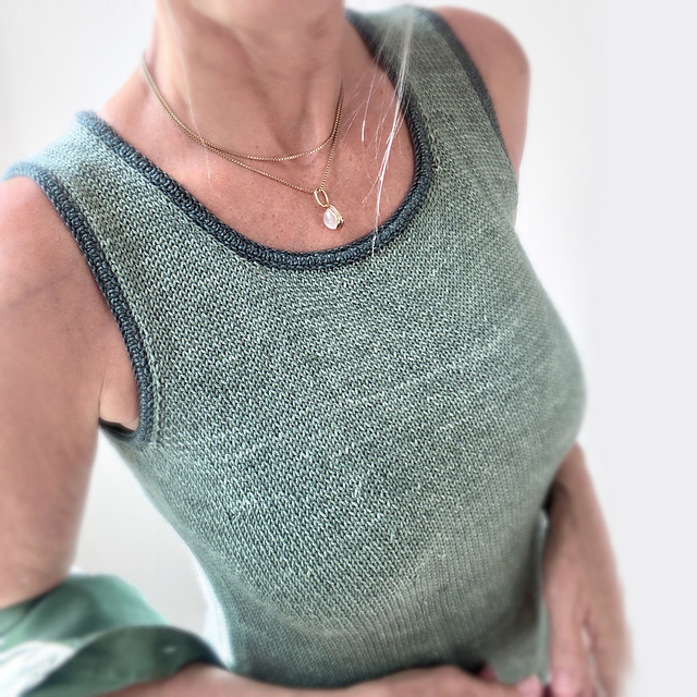 2Basic Top