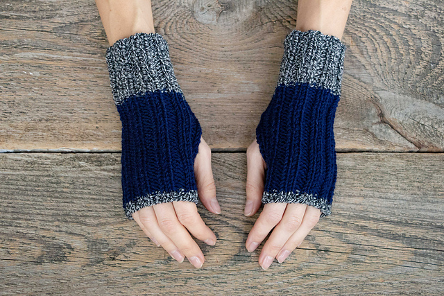 Knitted Fingerless Gloves