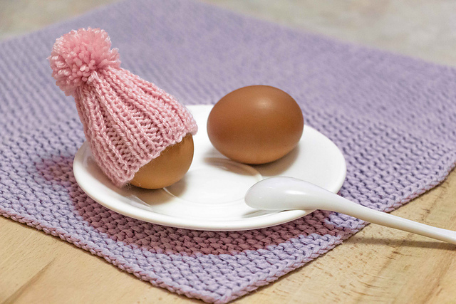 Knitted Egg Warmer