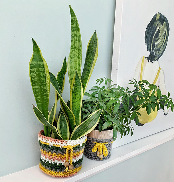 Mossy Planter Cozy