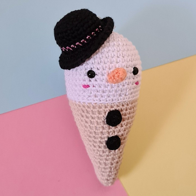 Kawaii Snowcone Ornament