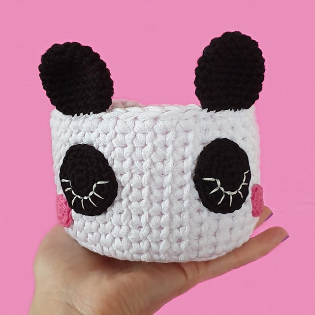 Kawaii Panda Basket