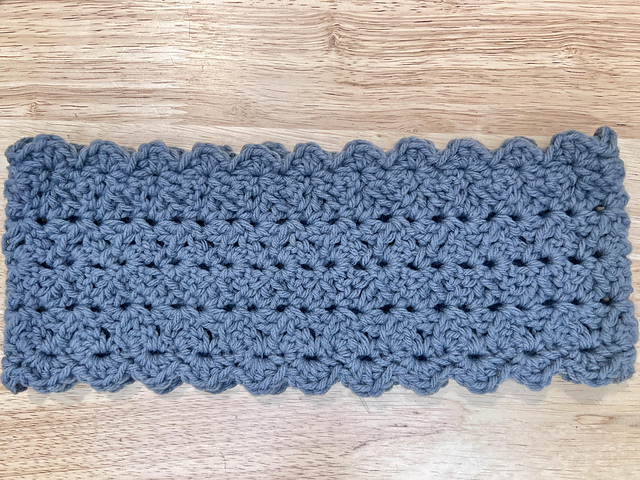 Small Wonder Lace Cowl