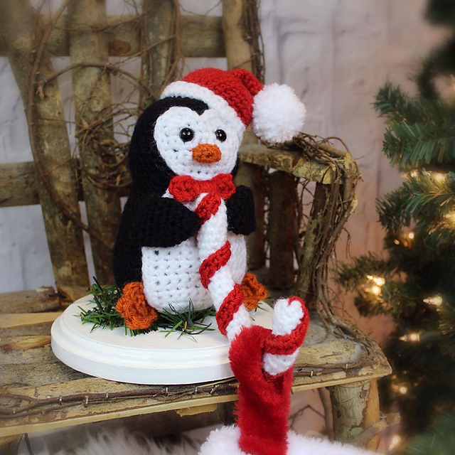 Penguin Stocking Hanger