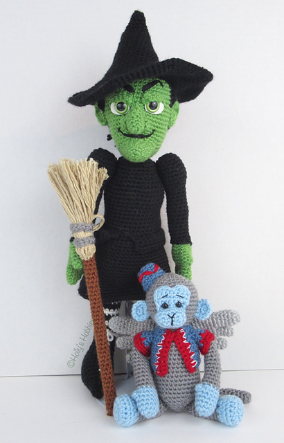 Wonderful World of Oz: Wicked Witch & Monkey