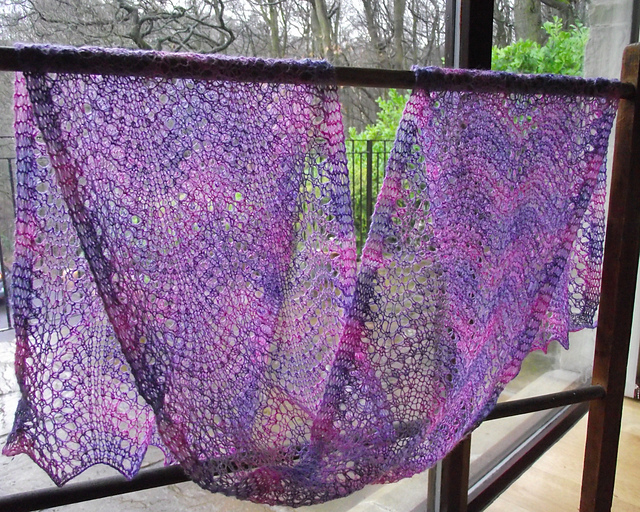 PO8, Three Lace Scarves in Simple Patterns