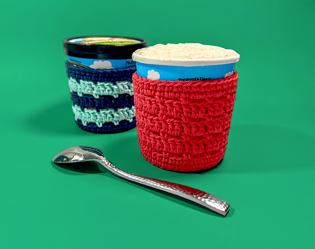 Mini Brick Pint Cozy