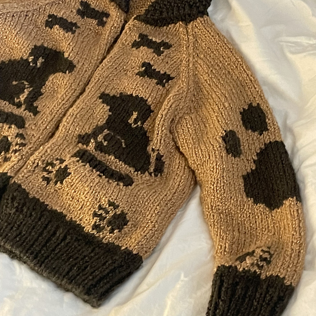 Ravelry: Walkies Cowichan pattern by ttoknit Hong