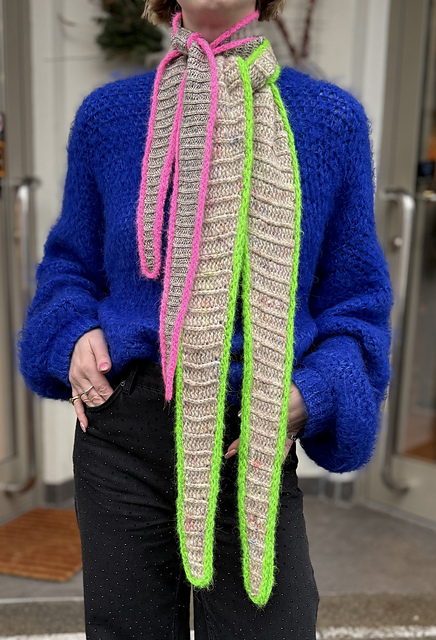 Just a Pop Scarf