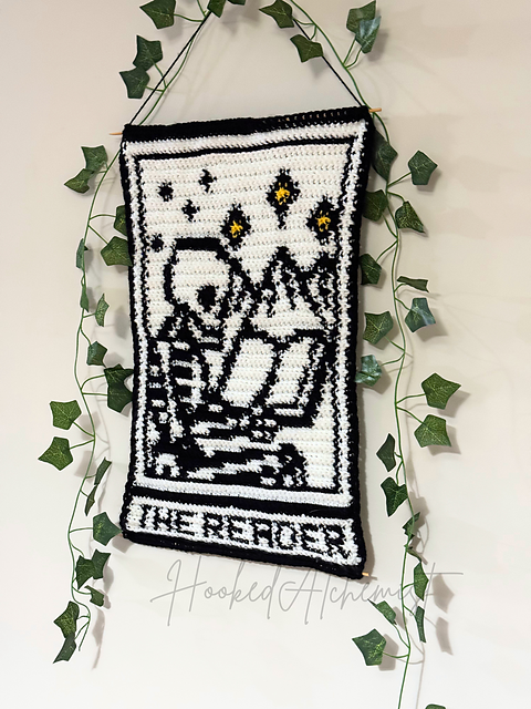 TheReaderTarotCard