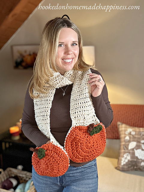 Scarf with Pumpkin Pockets