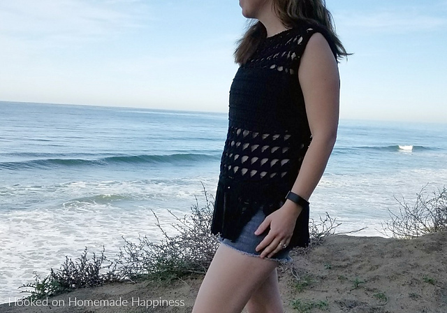 Triangles & Fringe Top