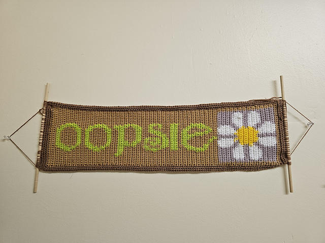Oopsie Daisy Tapestry