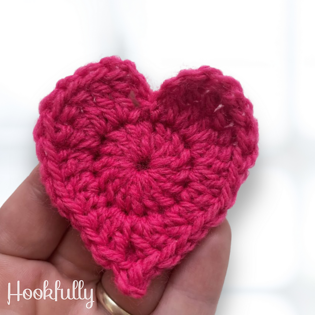 Simple heart appliqué