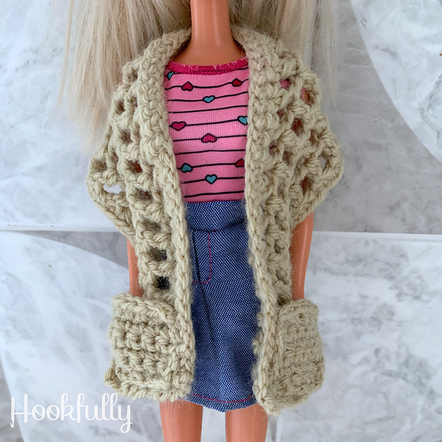 Fashion doll pocket shawl
