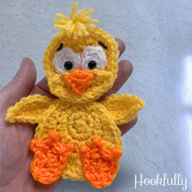Easter chick appliqué