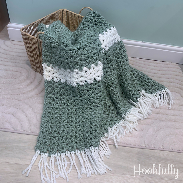 Cozy V-Stitch Blanket