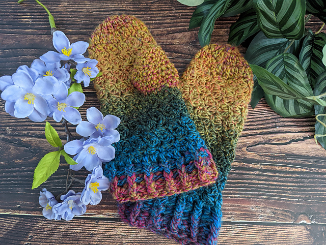 Market Spotlight Mittens