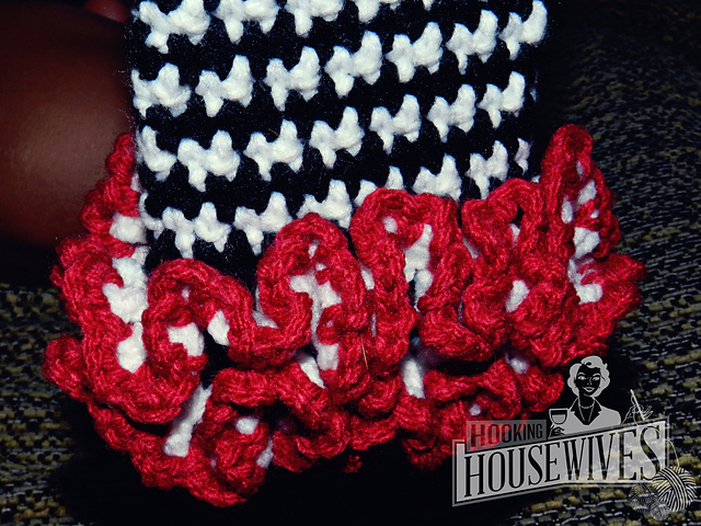 Houndstooth Leg Warmers