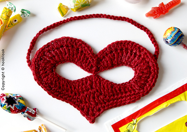 Heart mask