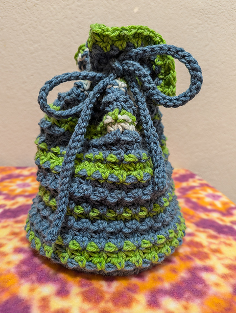 Trinity Stitch Drawstring Bag