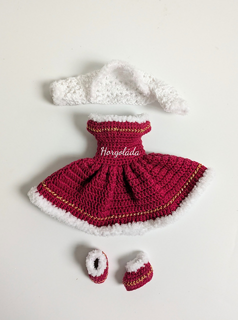 Barbi's Christmas outfit