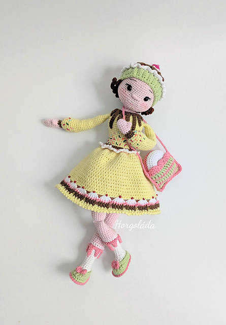 Yummy doll
