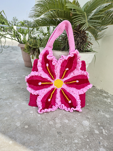 Pink Lily Flower Hand Bag