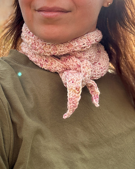 Mirka Scarf