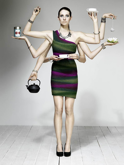 #01 Kleid Teezeremonie