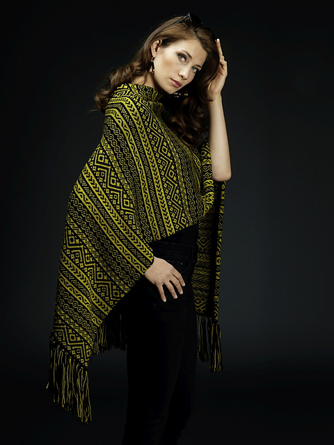#33 Poncho Samt & Sonders