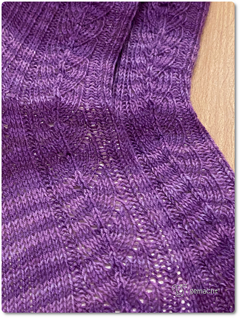 Socken "Berta Blume"