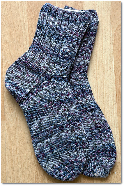 Socken "Moni Munter"