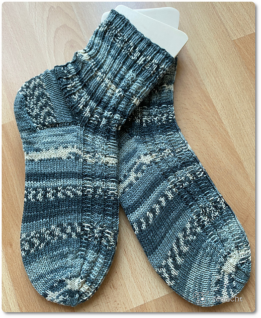 Socken "Mothman"