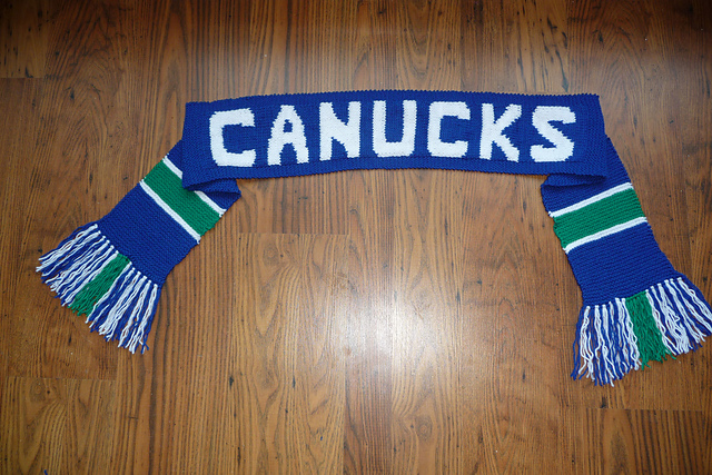 Ultimate Canucks Fan Scarf 