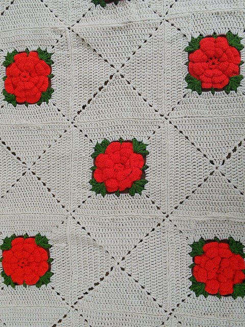Petal Rose Afghan and Pillow