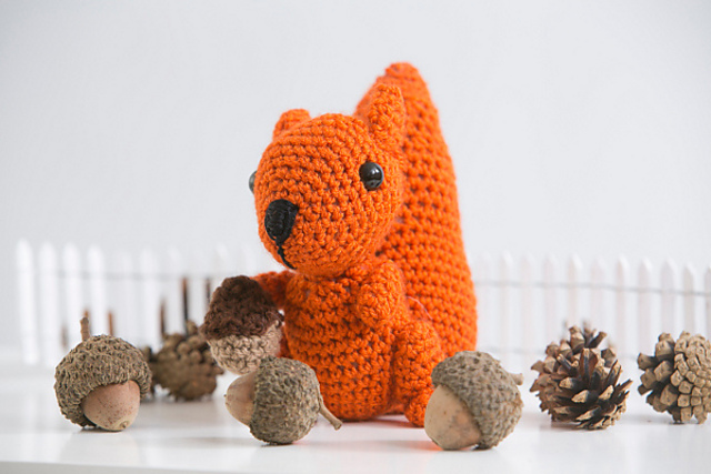 Acorn the (Amigurumi) Squirrel