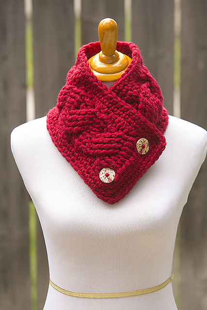 Cherry Tart Cowl