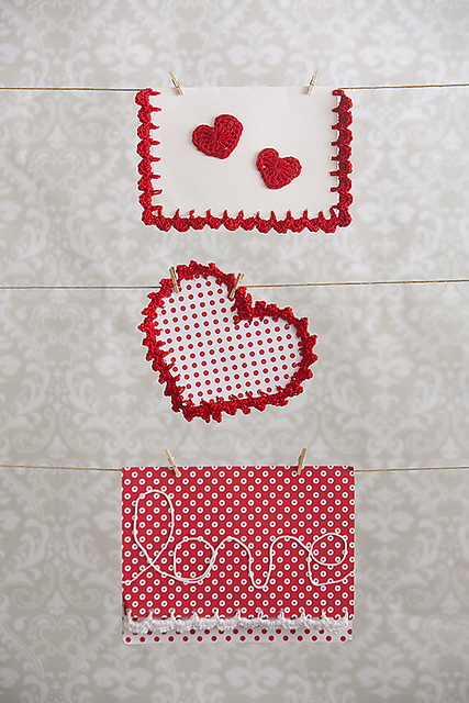 Lace-Trimmed Sweetheart Cards