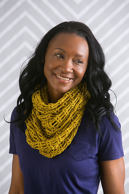 Breezy Mesh Cowl