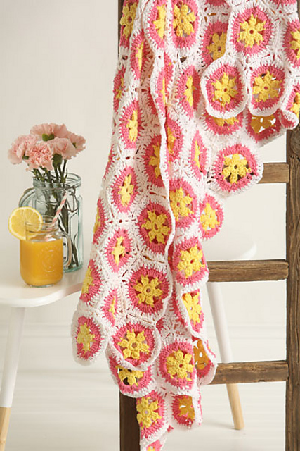 Aloha Hexagon Throw