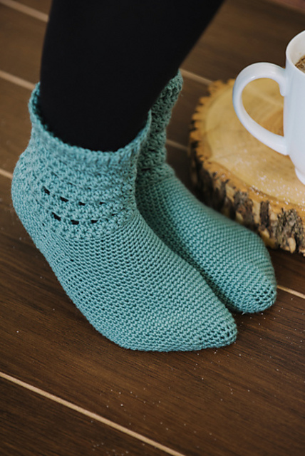 Toes-ty Slippers