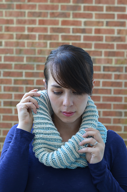 Breezy Brioche Cowl