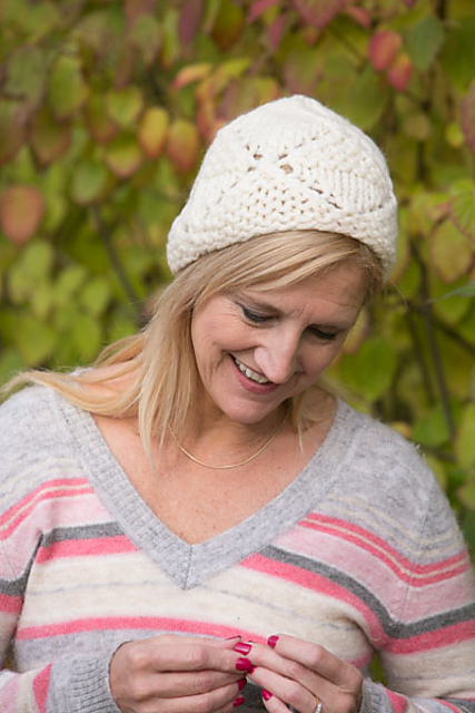 Seamless Pinwheel Hat