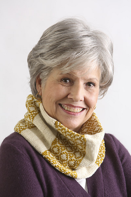 Sunshine and Honey Cowl